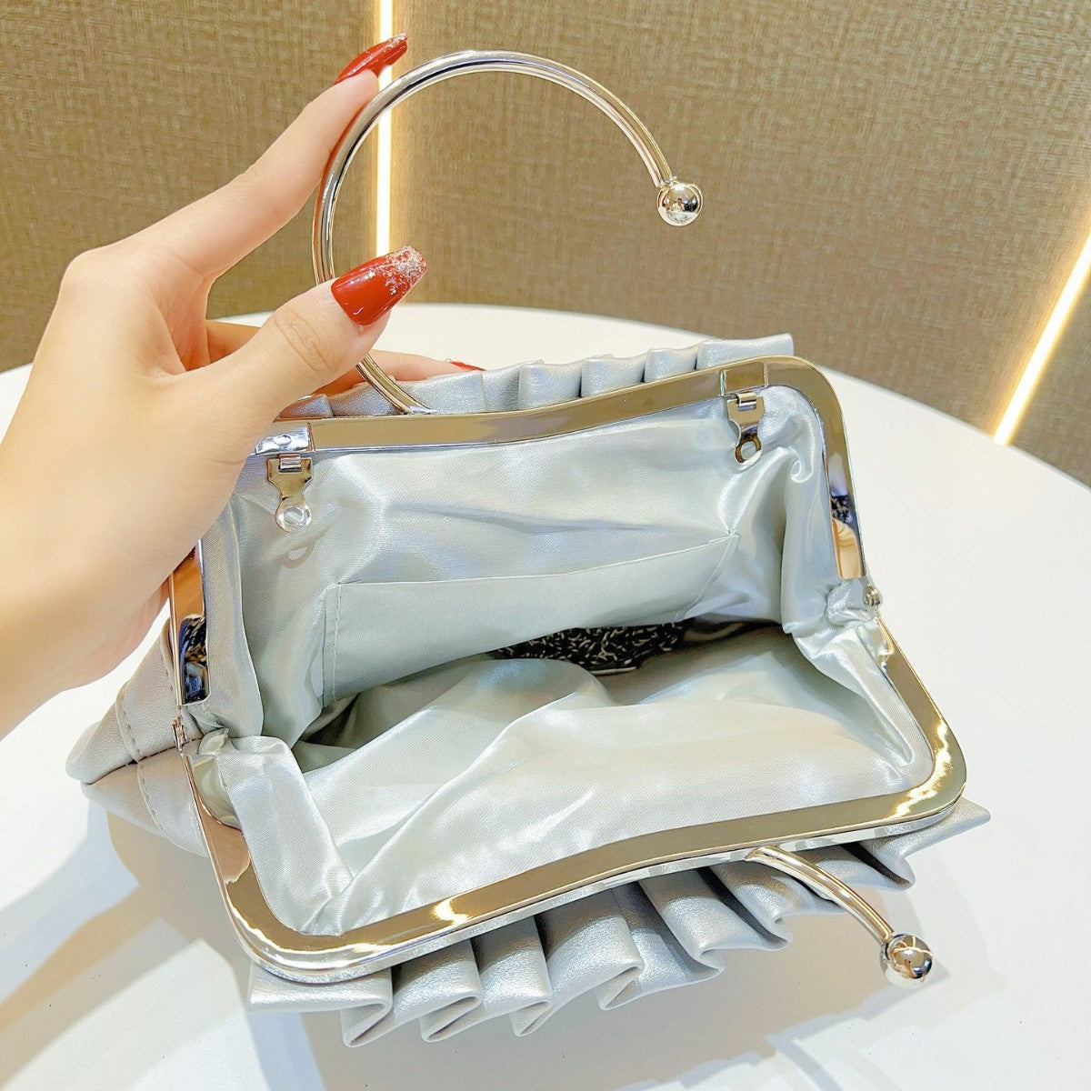 Women's Fashion Refined Rhinestone Dinner Birthday Wedding Handbags