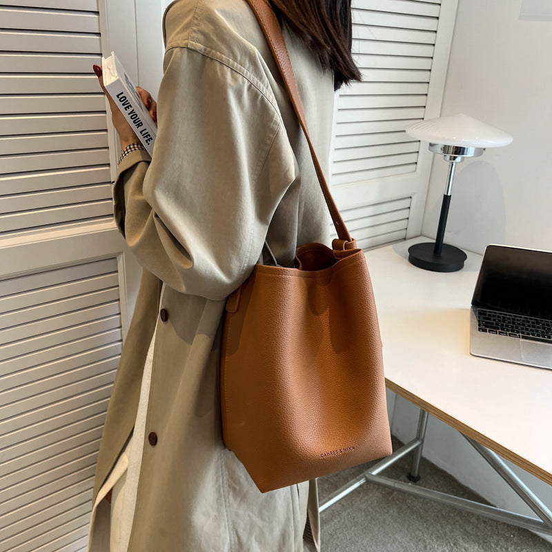 Women's Popular Retro High-grade Design Super Hot Shoulder Bags