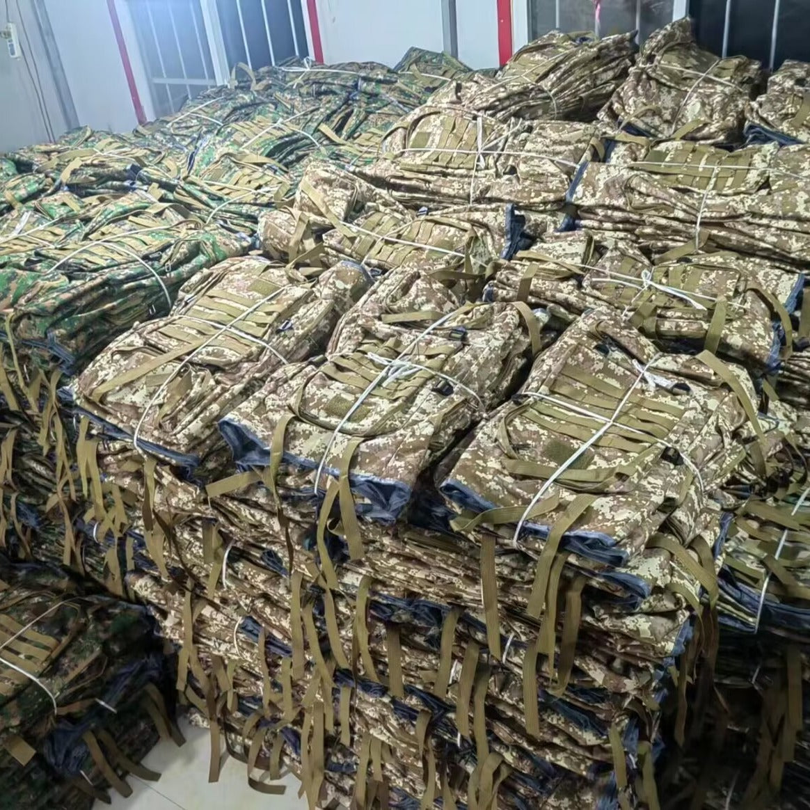 Waterproof Camouflage Extra Large Capacity Big Backpacks