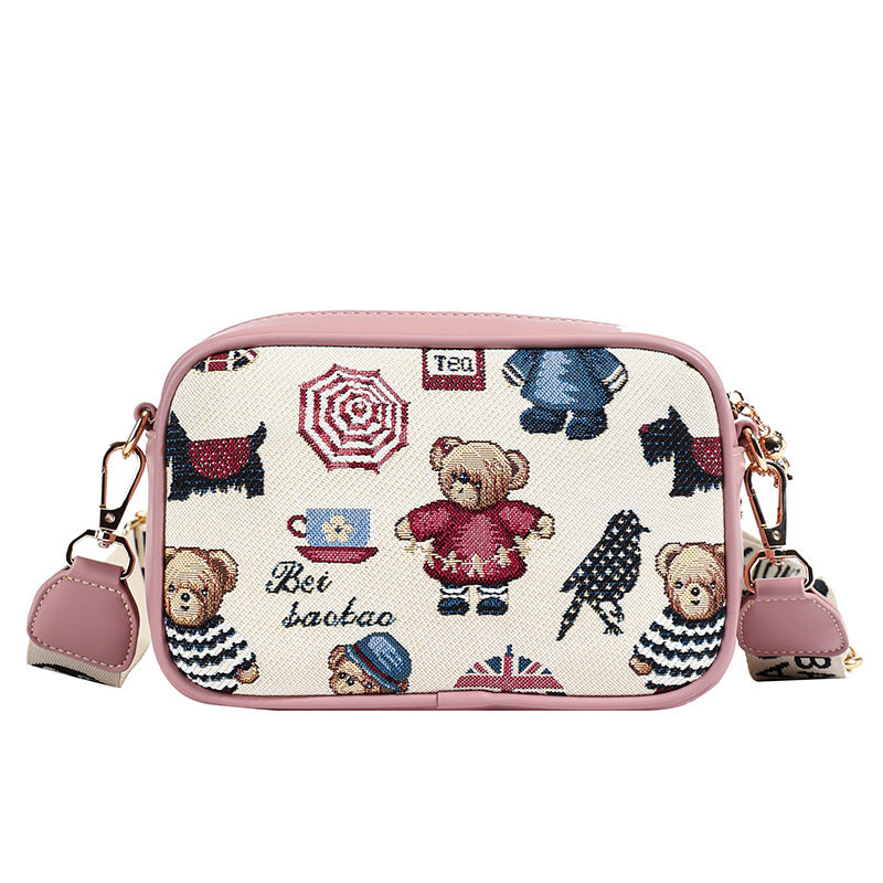 Source Cute Bear Contrast Color Niche Shopping Bags