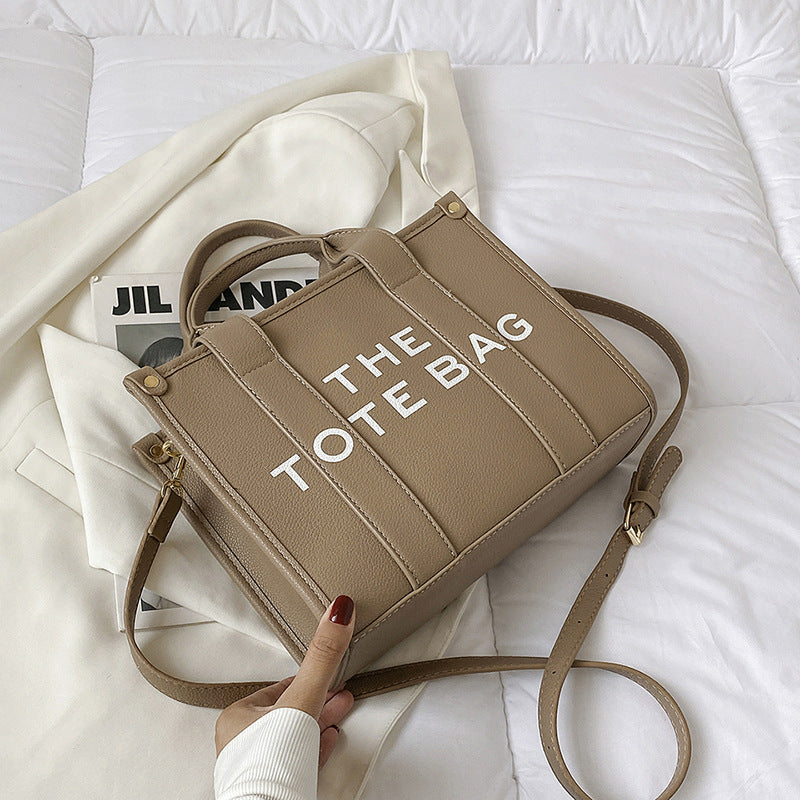 Trendy Beautiful Charming Women's Printable Fashionable Tote Bags