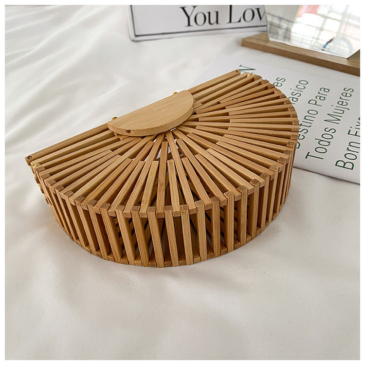 Women's Fashion Fresh Straw Hollow For Shoulder Bags