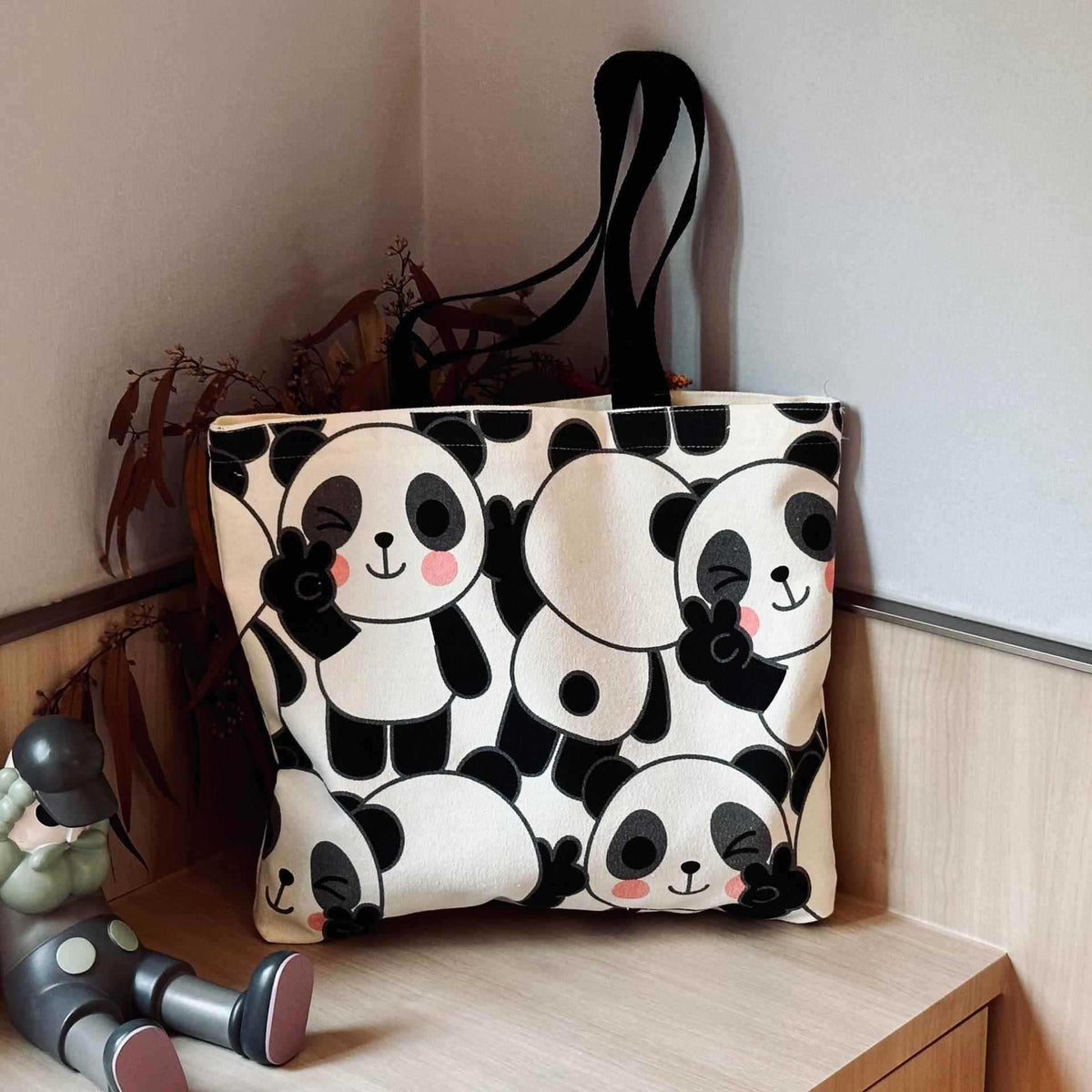 Women's Bear Canvas Large Capacity Class Portable Zippered Women's Shoulder Bag
