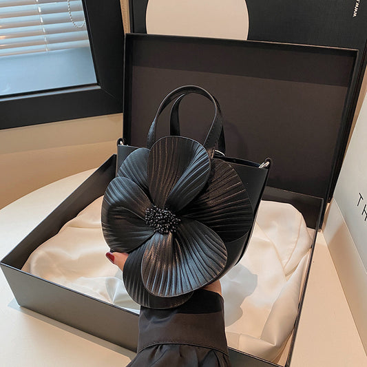 Women's Exquisite Dinner Creative Flower High-grade Chain Crossbody Bags