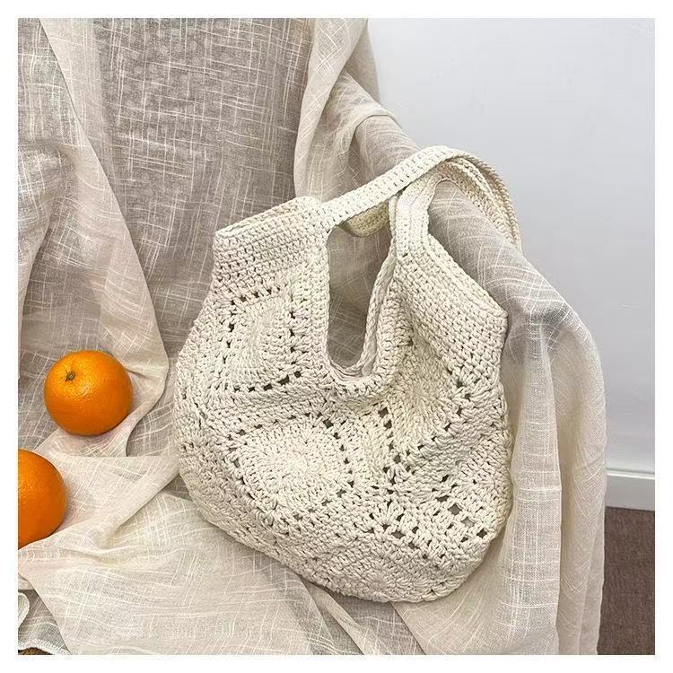 Women's High-grade Hand-woven Leisure Underarm Seaside Vacation Bags