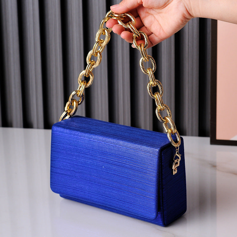 Creative Women's Featured Chain High-grade Simple Evening Bags