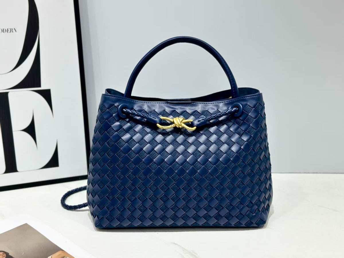 Women's Large Capacity Outing Simple Handmade Woven Women's Shoulder Bag