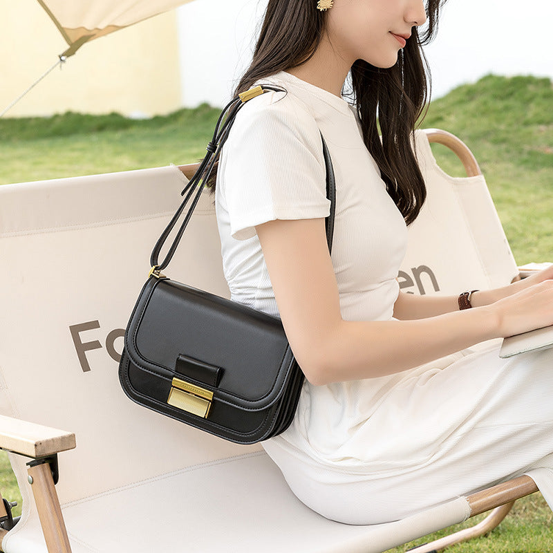 Fashion Women's Niche Retro Simple Leather Bags