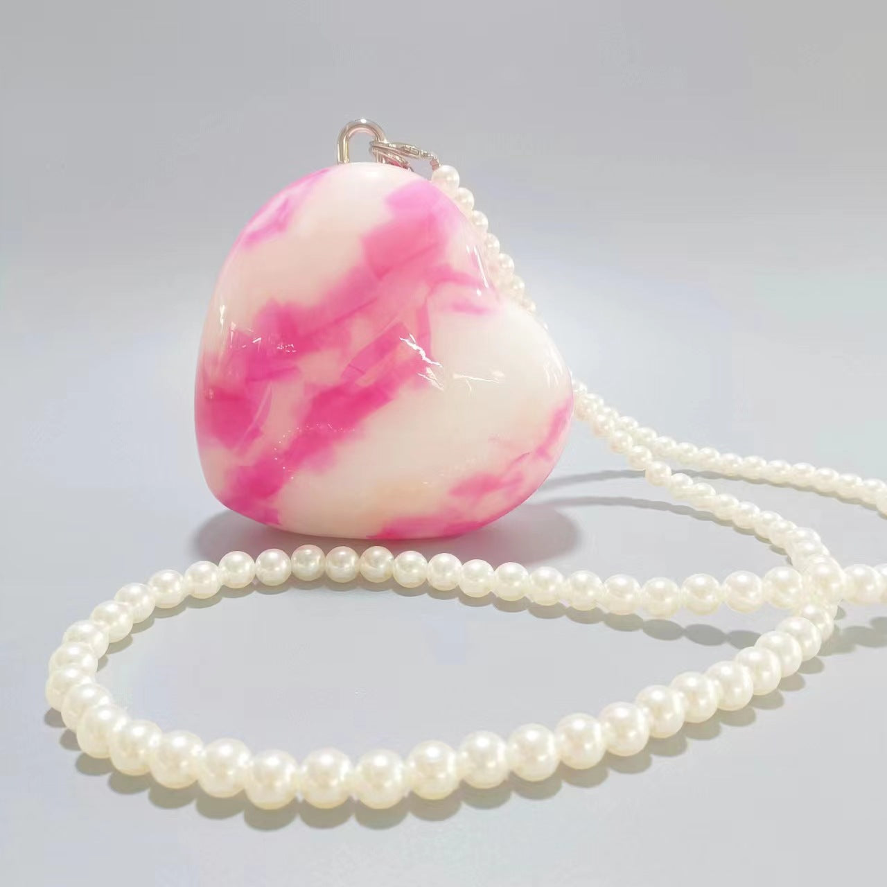 Women's Fashion Heart Shape Acrylic Dinner Banquet Evening Bags