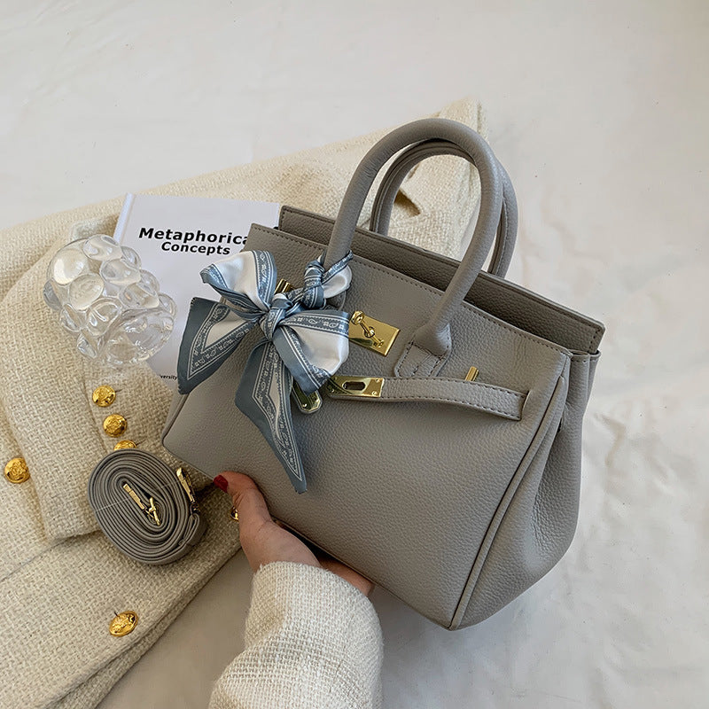 Women's High Sense Quality Fashion Western Style Shoulder Bags