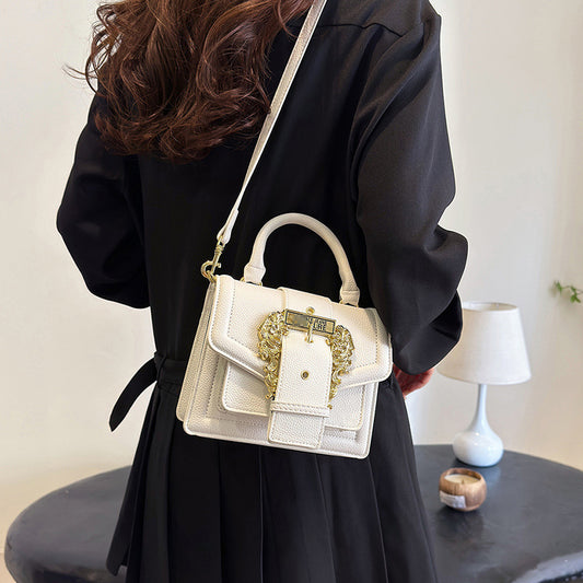 Women's Advanced Texture Pouch Baroque Style Vintage Shoulder Bags