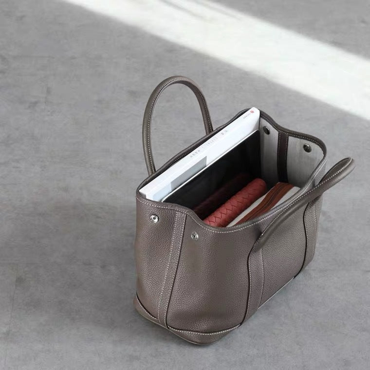 Women's Genuine Leather Large Capacity Commuter Handbags