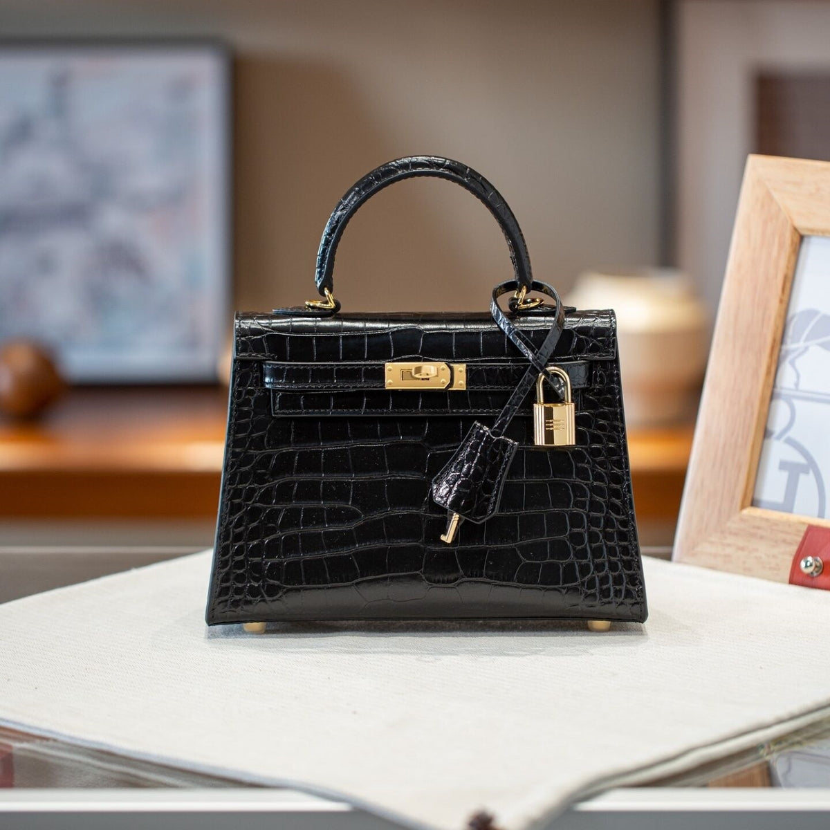 Women's Crocodile Pattern Second Generation Kelly Retro Bags