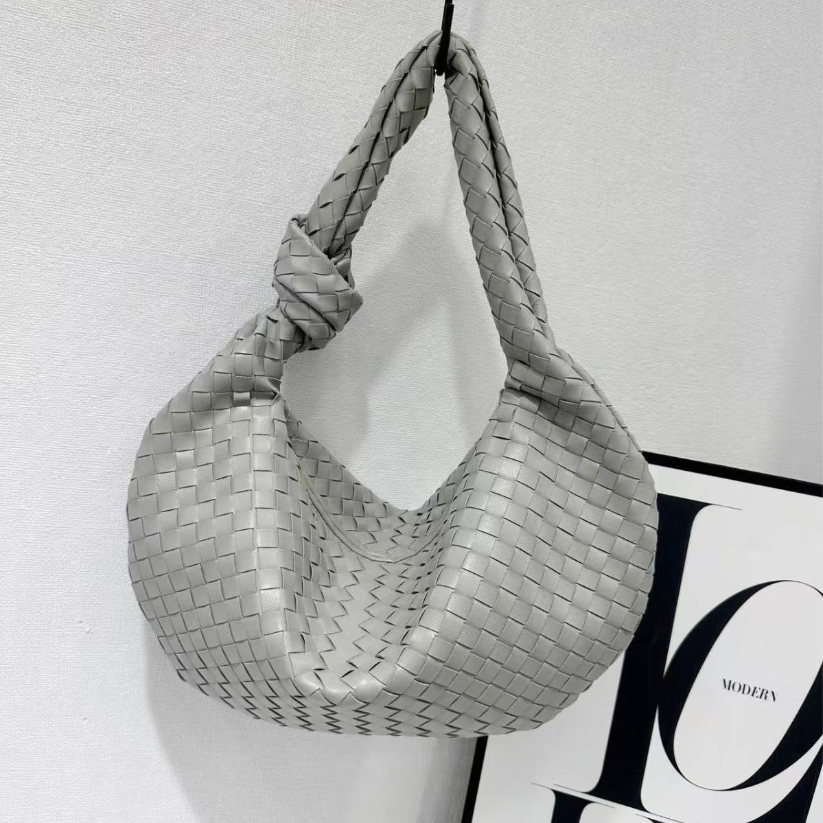 Croissant Simple Versatile Knotted Underarm Solid Color Bags