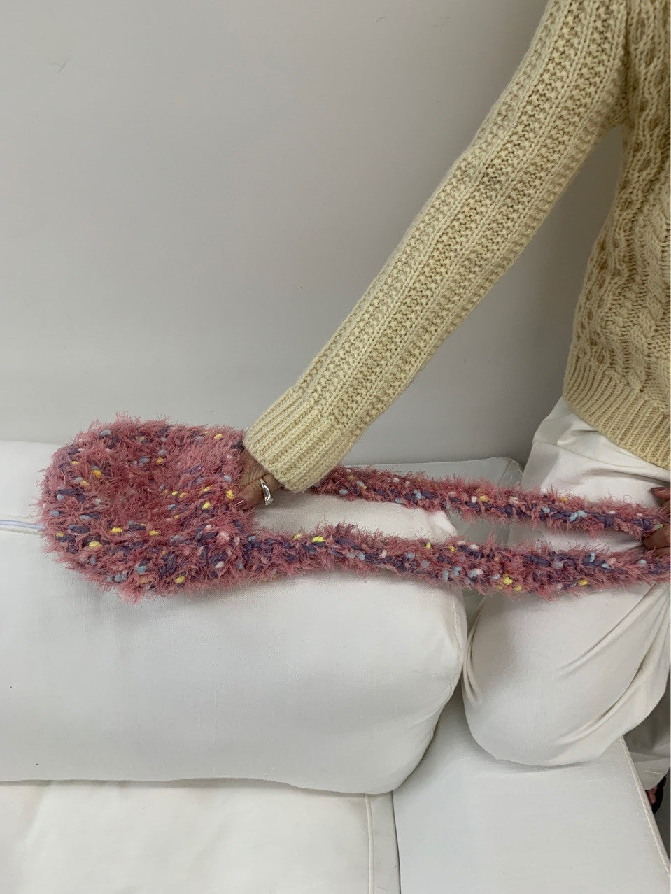 Women's Durable Design Woven Plush Finished Crossbody Bags