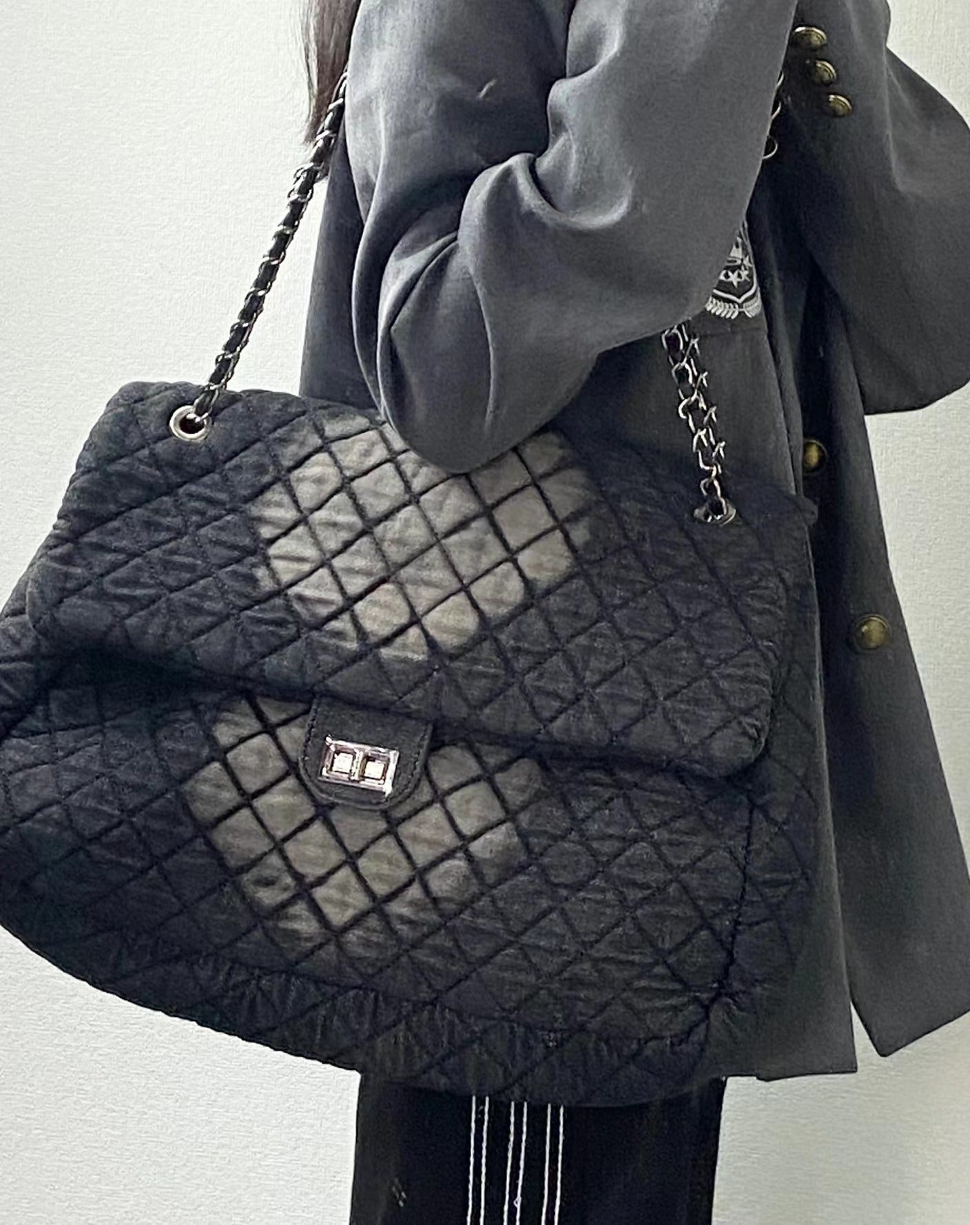 Women's Dyed Denim Hobo Diamond Plaid Chain Shoulder Bags