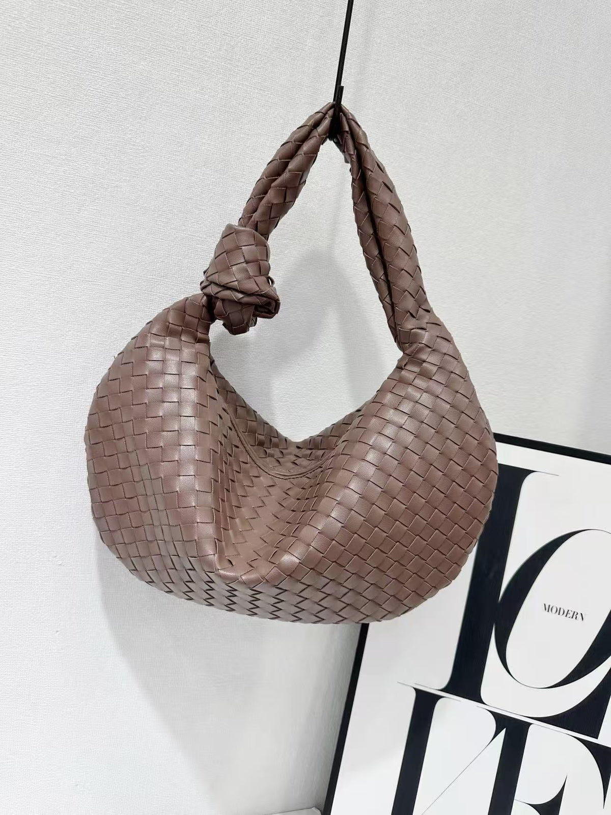 Croissant Simple Versatile Knotted Underarm Solid Color Bags