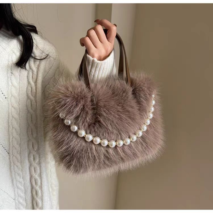 Women's Furry Fashion Pearl Plush High Texture Small Square Bags