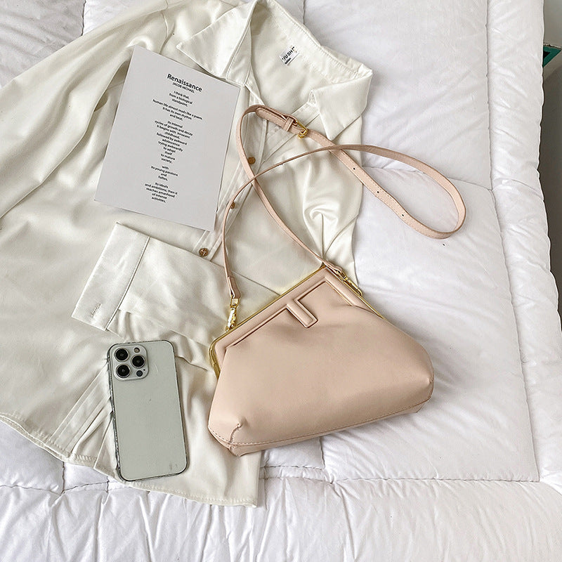 Women's Glamorous Fashion Retro Textured Triangle Bags