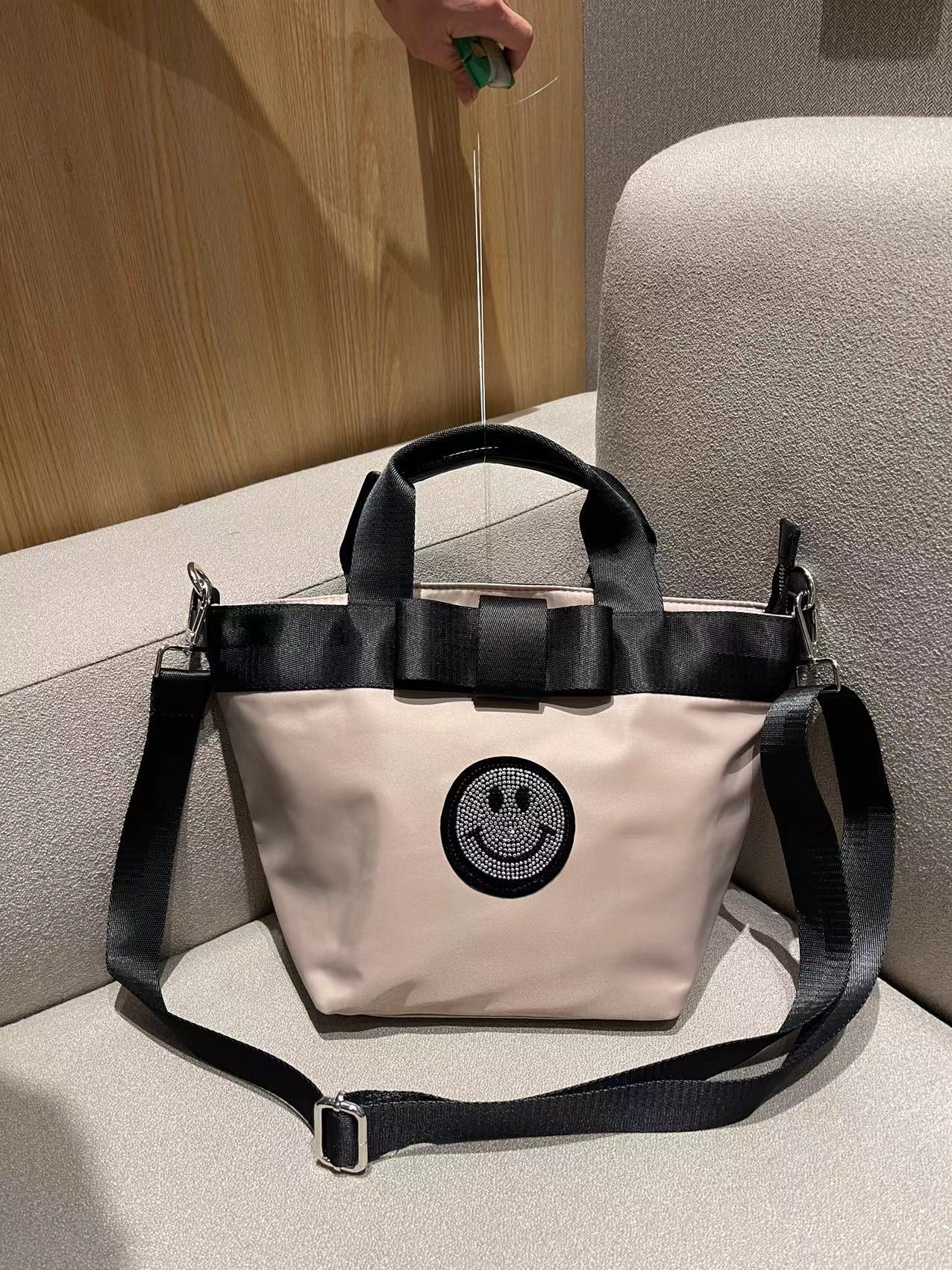 Women's Graceful Large Capacity Commuter Nylon Cloth Tote Bags