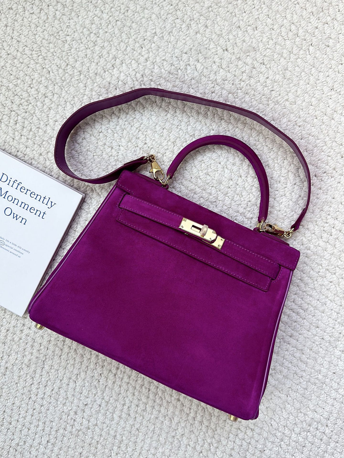 Women's Top Layer Frosted Suede Wide Strap Kelly Retro Easy Matching Women's Shoulder Bag