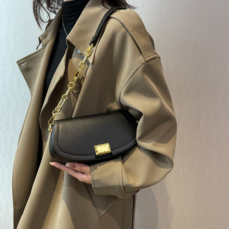Women's Fashion Pouches Korean Chain Saddle Western Shoulder Bags