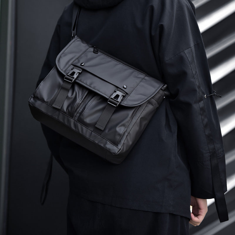 Men's Glamorous Unique Retro Large Capacity Men's Messenger Bags