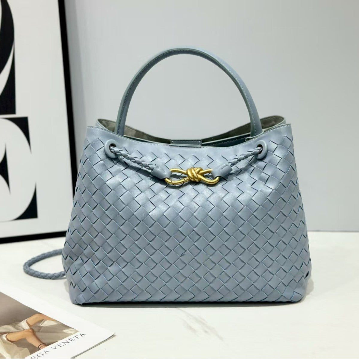 Women's Large Capacity Outing Simple Handmade Woven Women's Shoulder Bag