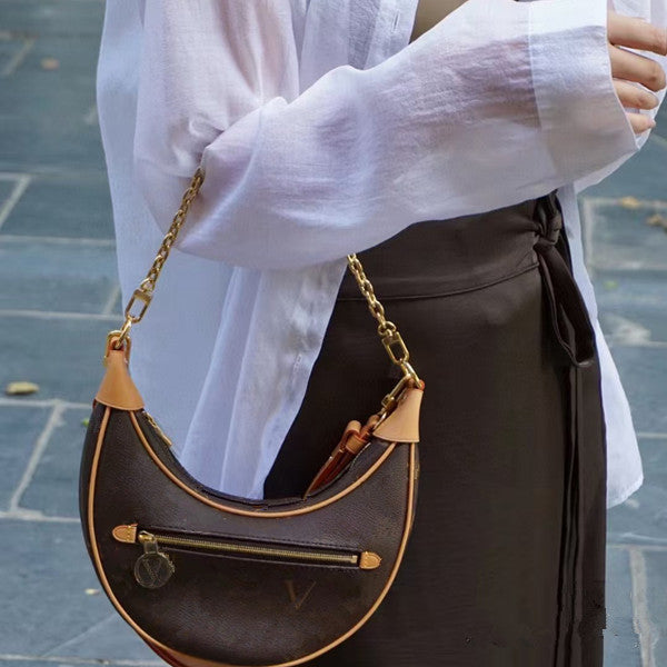 Selenodont Printed Chain Retro Three-dimensional Generation Handbags