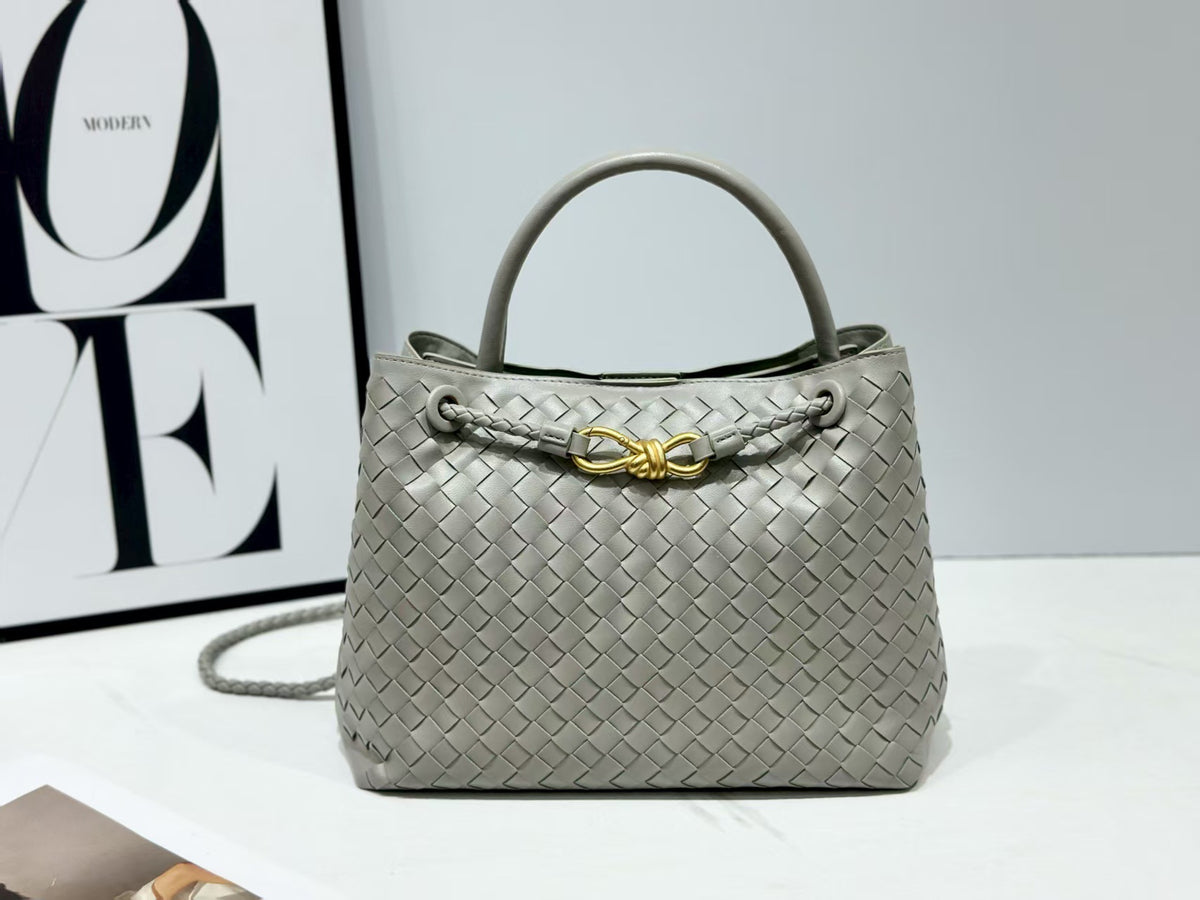 Women's Large Capacity Outing Simple Handmade Woven Women's Shoulder Bag