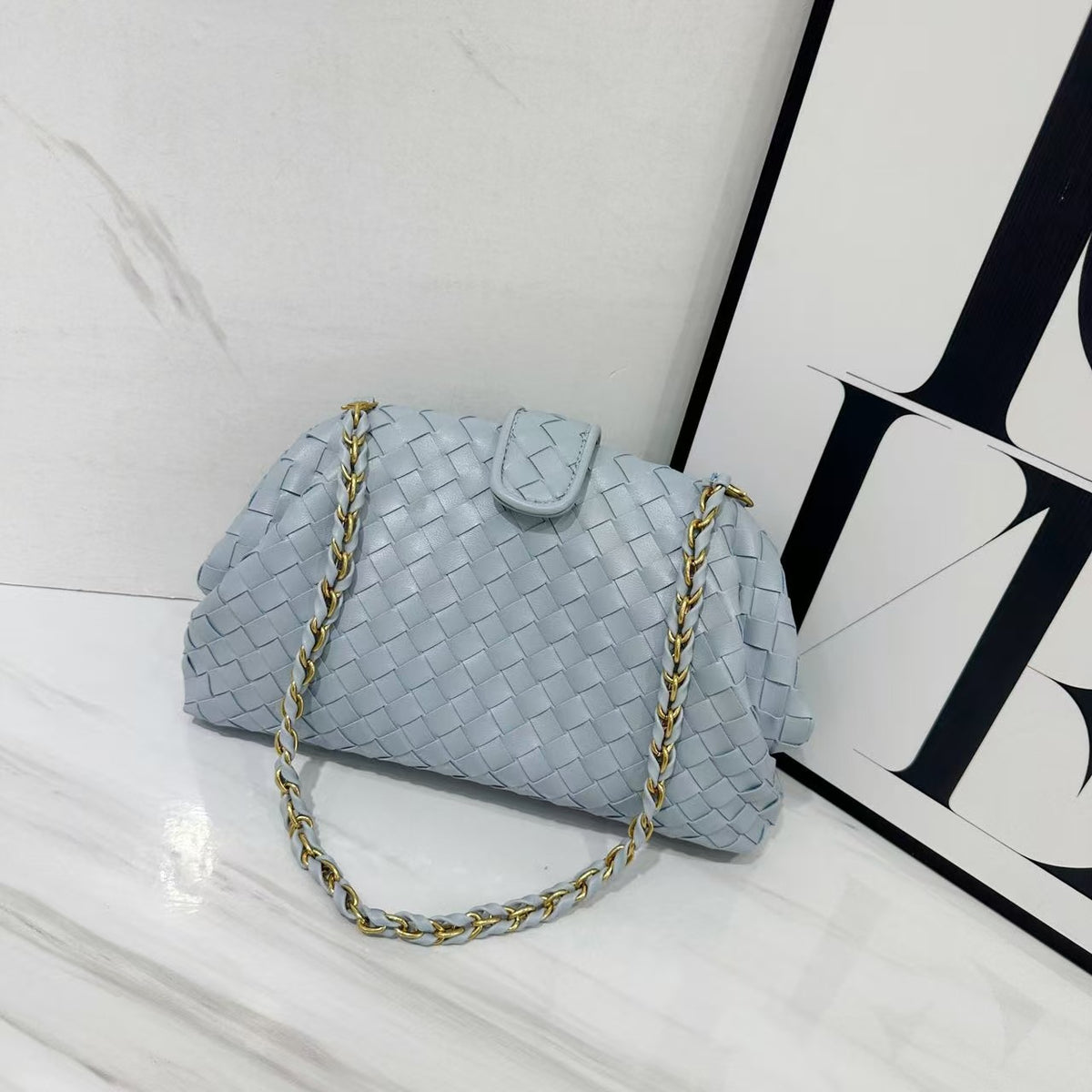 Woven Underarm Cloud Pleated Light Luxury Bags