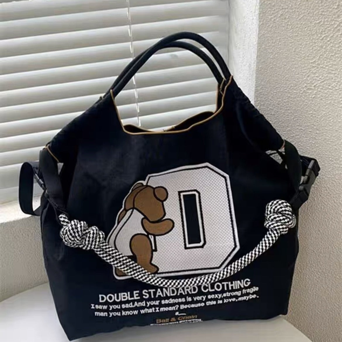 Niche Embroidered Nylon Shopping Juice Portable Women's Handbag