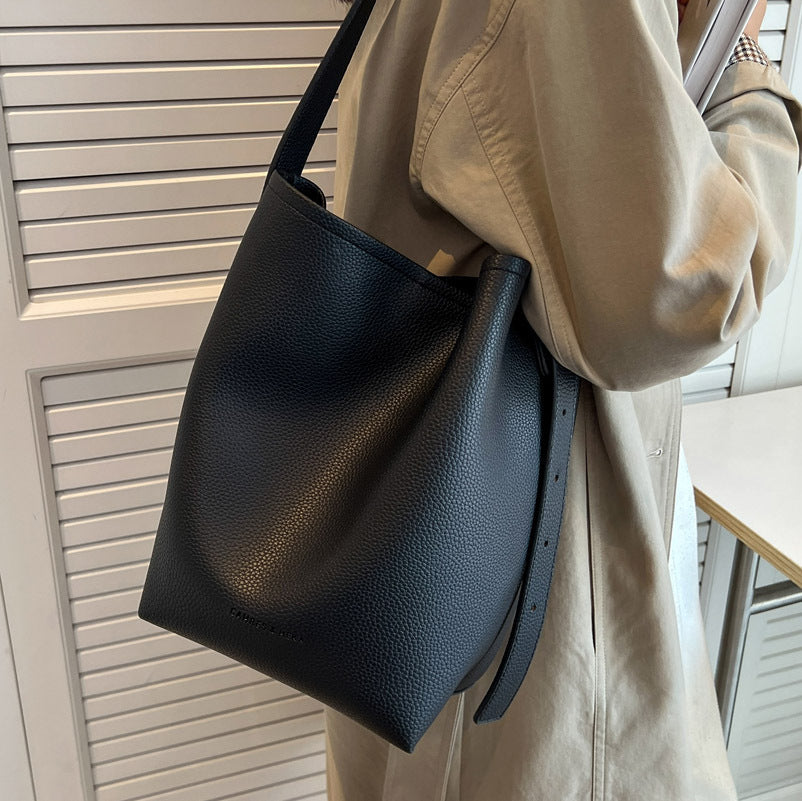 Women's Popular Retro High-grade Design Super Hot Shoulder Bags
