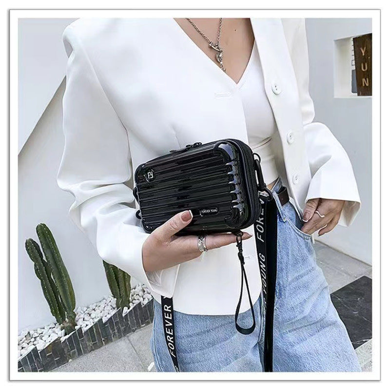 Portable Wash Mini Female Change Good-looking Bags