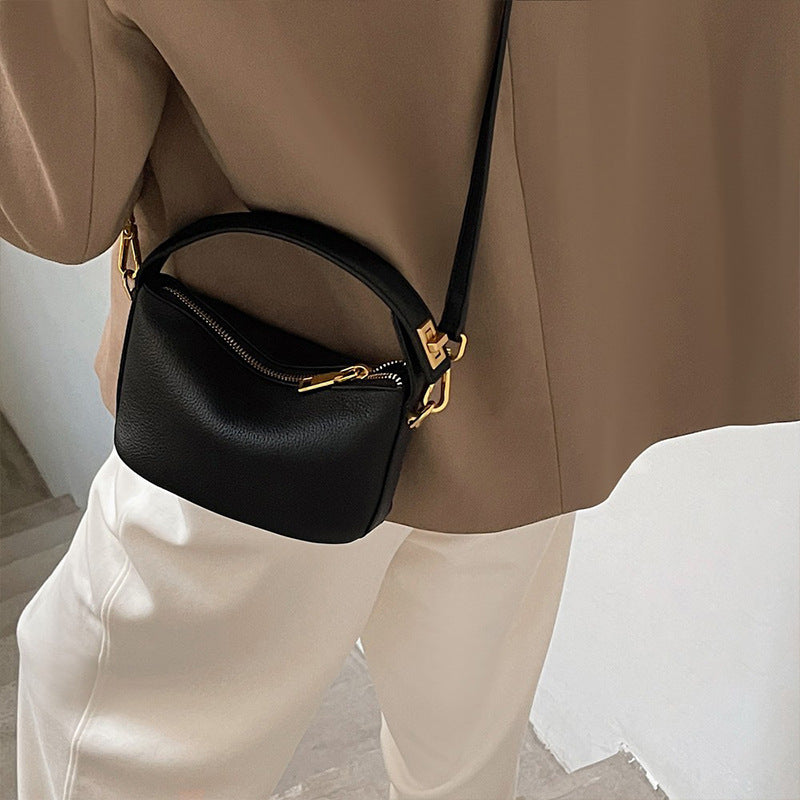 Women's Trendy Lunch Box Cloud Carrying Leather Soft Mini Women's Handbag