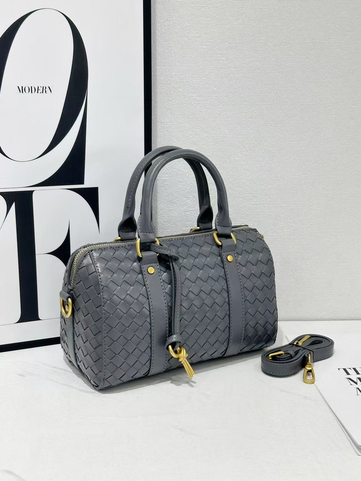 Versatile Women's Large Capacity Hand-woven Business Bags