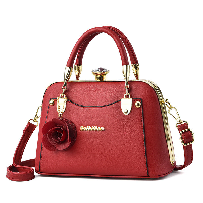 Women's Best-selling Shell Steel Frame Trendy Clip Shoulder Bags