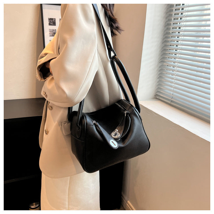 Women's Fashion Versatile Lindy Doctor Large Capacity Bags