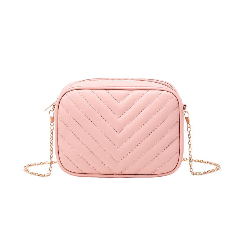 Versatile Korean Style Fashion Leisure Chain V Tattoo Embroidery Women's Shoulder Bag