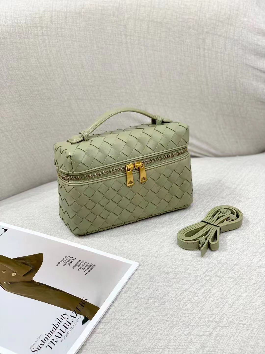 Elegant Box Rhombus Chain Western Fashion Women's Handbag