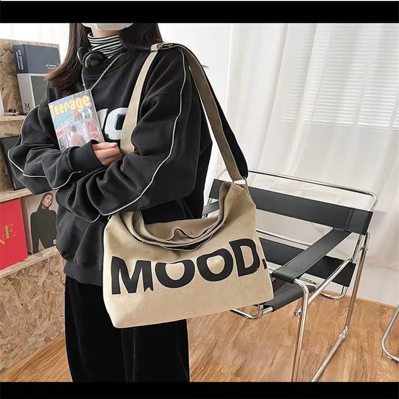 Men's Female Large Capacity Canvas Class Korean Men's Messenger Bags