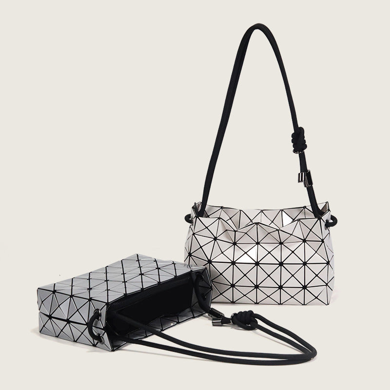 Women's Life Original Geometric Rhombus Drawstring High-grade Handbags