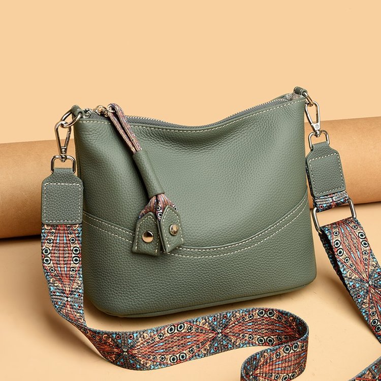 Women's Hobo First Layer Cowhide Street Shooting Shoulder Bags