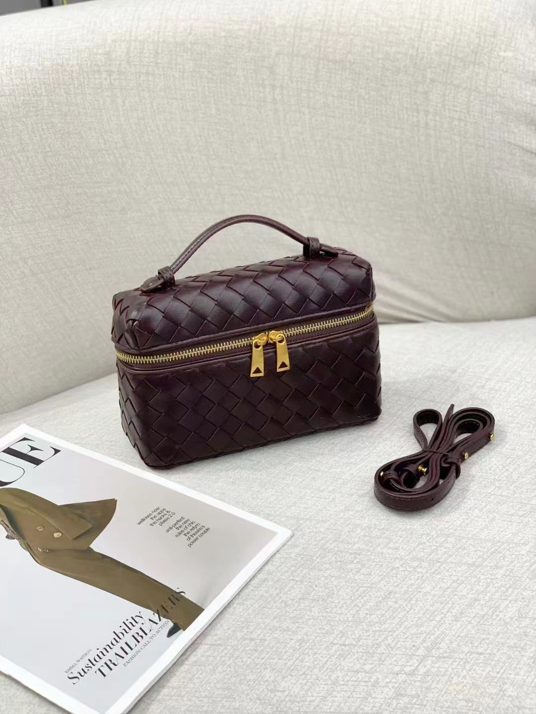 Elegant Box Rhombus Chain Western Fashion Women's Handbag