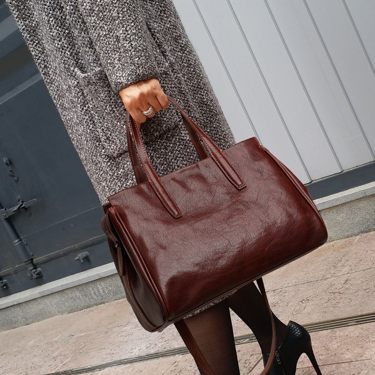 Classy Beautiful Women's Elegant Daily Leather Women's Handbag