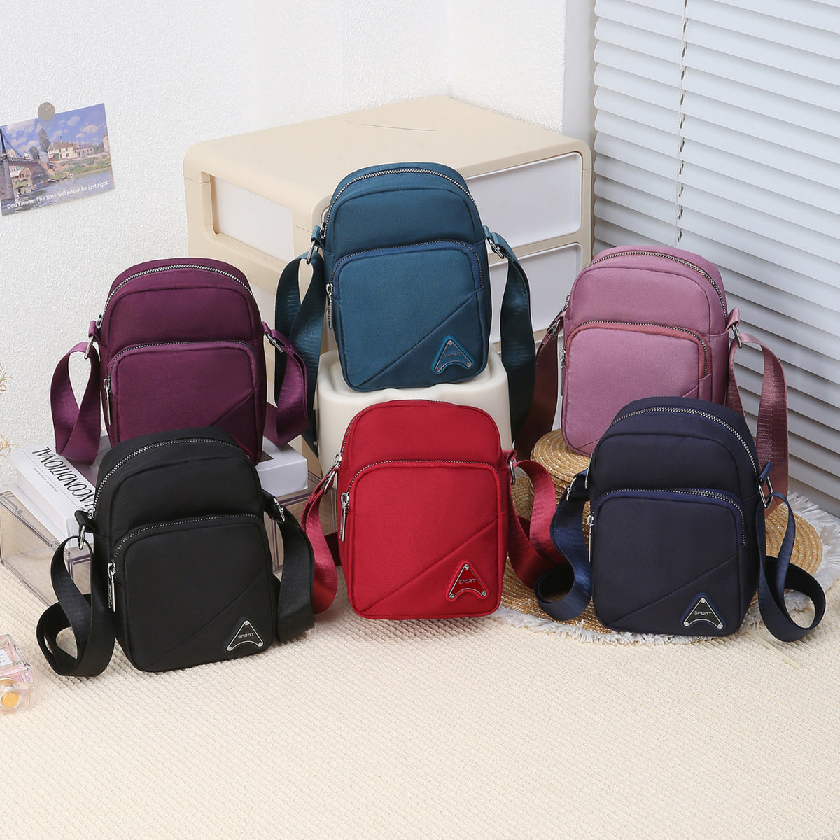Women's Fashion Trendy Lightweight Mobile Solid Color Splash Women's Messenger Bag