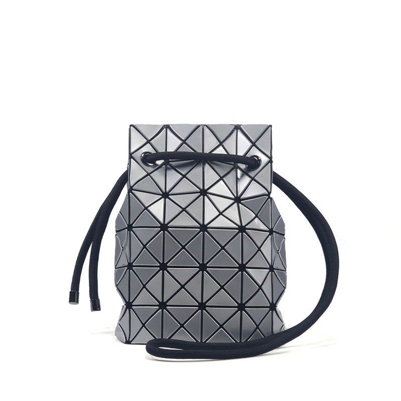 Women's Drawstring Summer Triangle Geometric Design Live Shoulder Bags