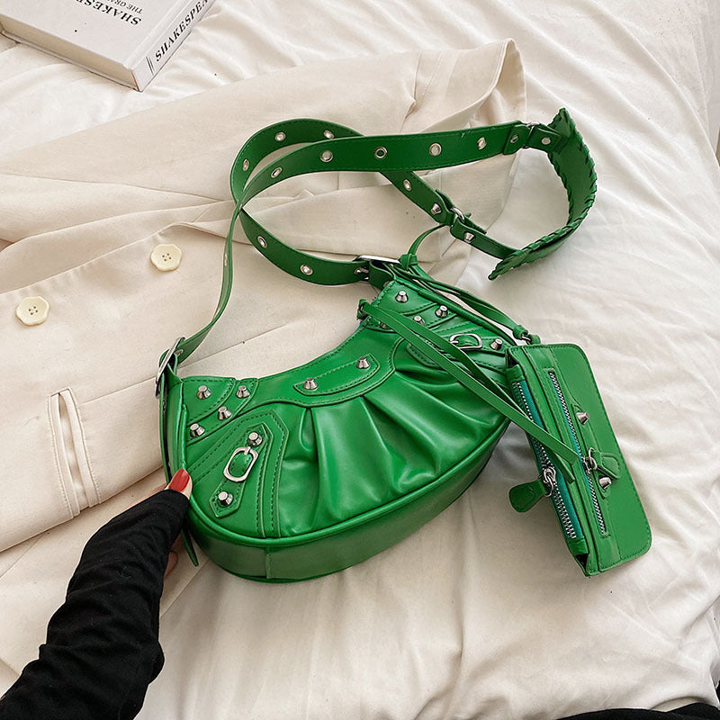 Women's Niche Retro Commuter High-grade Punk Crossbody Bags