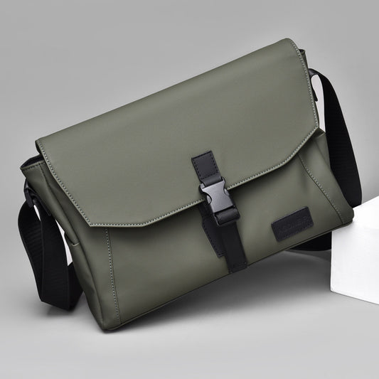 Men's Popular Mechanical Style Horizontal Commuter Men's Messenger Bags