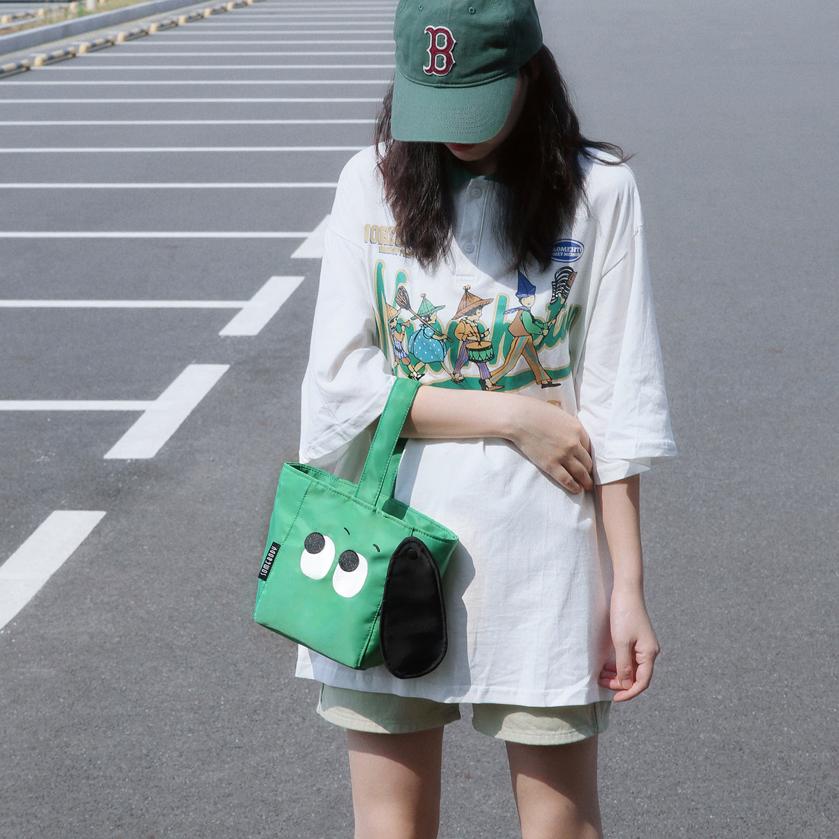 Women's Tricolor Patch Cartoon Cute Dog Mobile Handbags